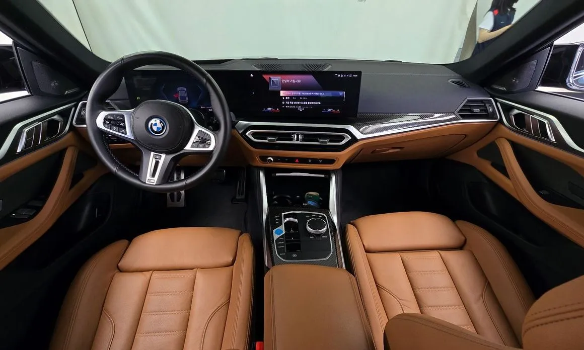 BMW i4 — фото 10