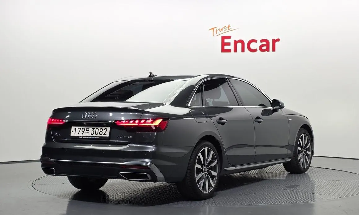 Audi A4 2023 из KR, фото 2