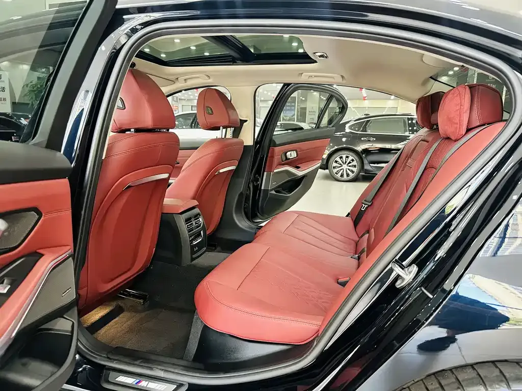 BMW 3 Series — фото 10