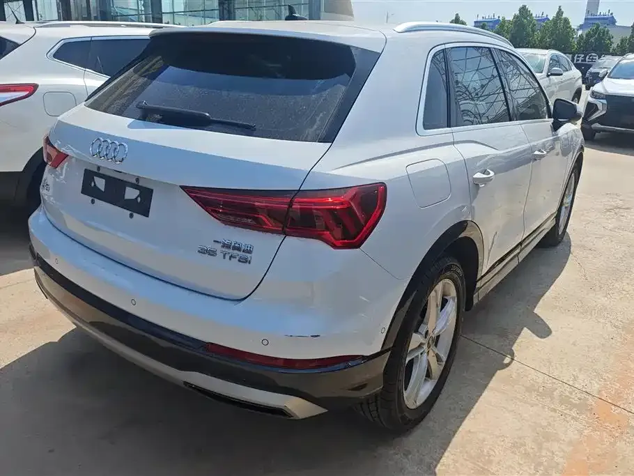 Audi Q3 2021 из CN, фото 8