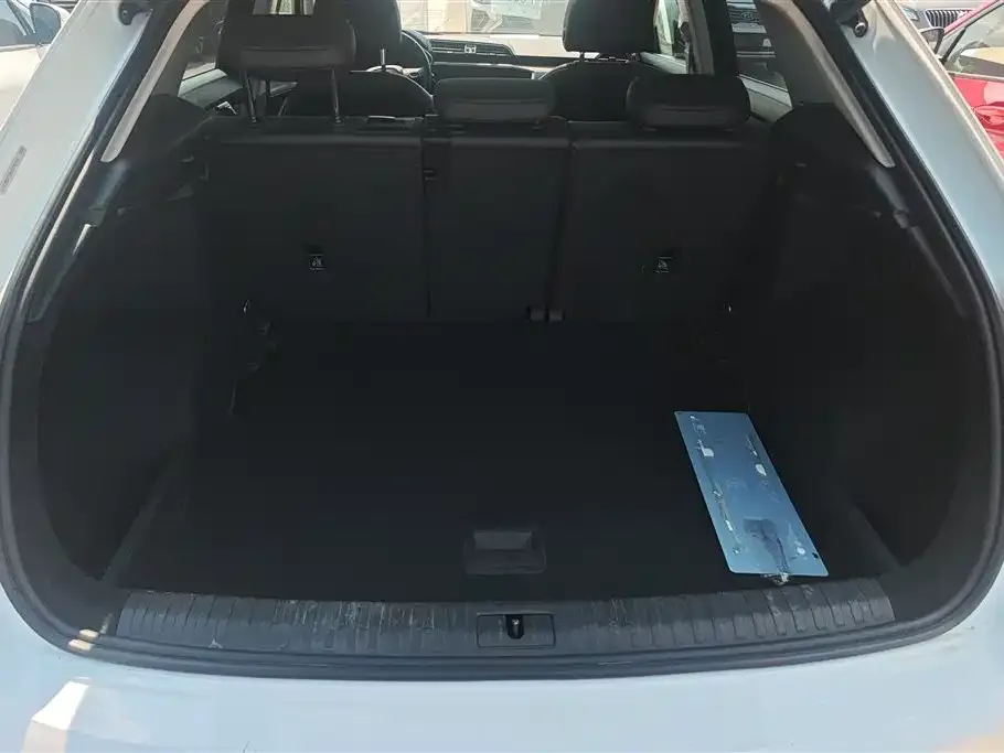 Audi Q3 2021 из CN, фото 2
