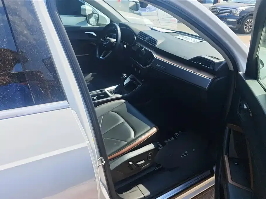 Audi Q3 2021 из CN, фото 7