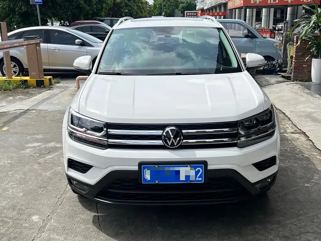 Volkswagen Tharu — фото 10