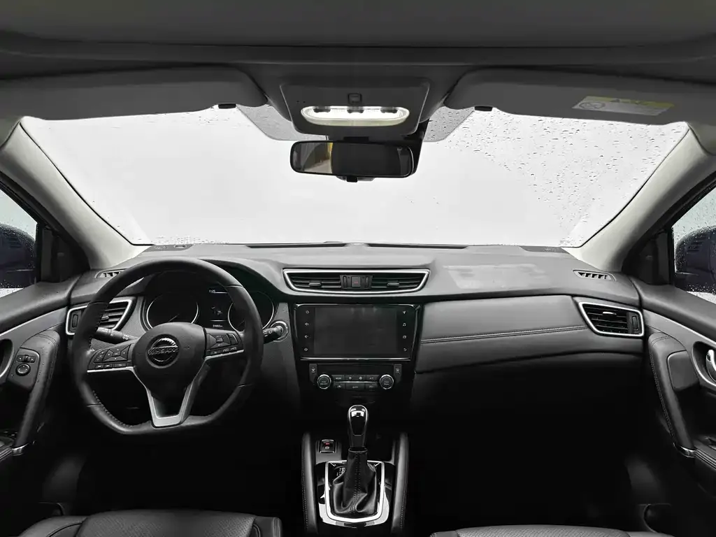 Nissan Qashqai — фото 4