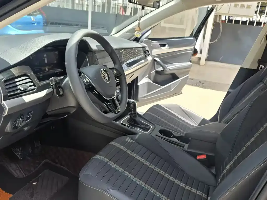 Volkswagen Lavida 2022 из CN, фото 5