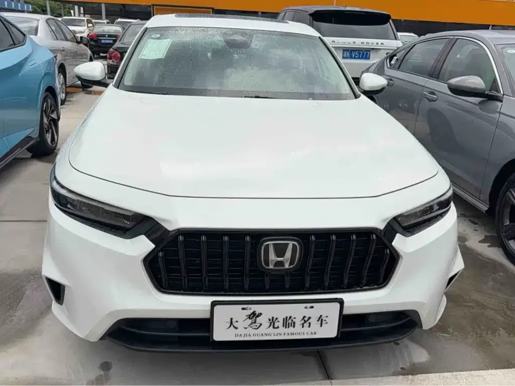 Honda Inspire — фото 2