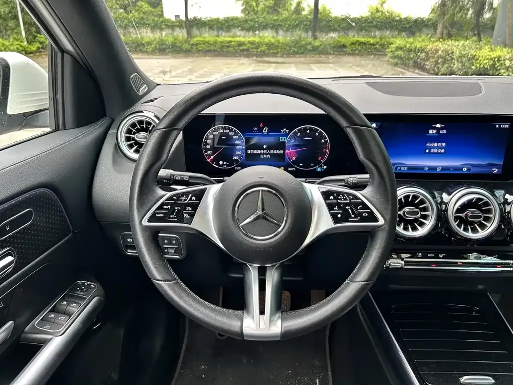 Mercedes-Benz GLA — фото 5