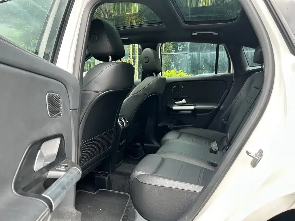 Mercedes-Benz GLA — фото 2