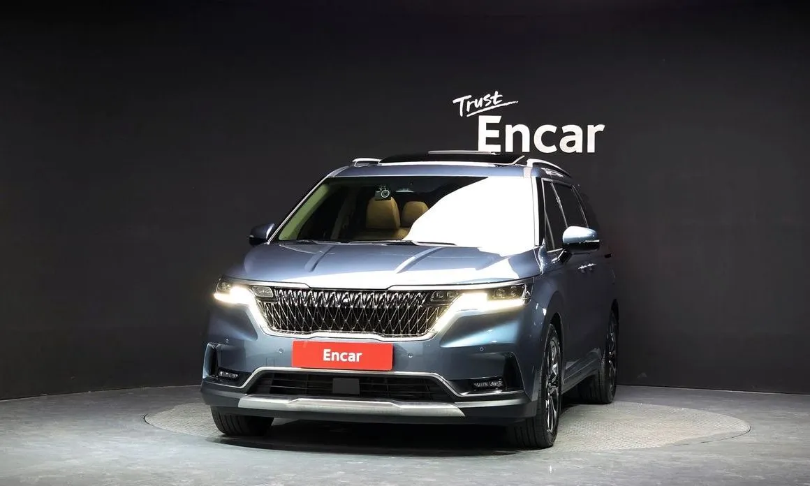 Kia Carnival 2023 из KR, фото 2