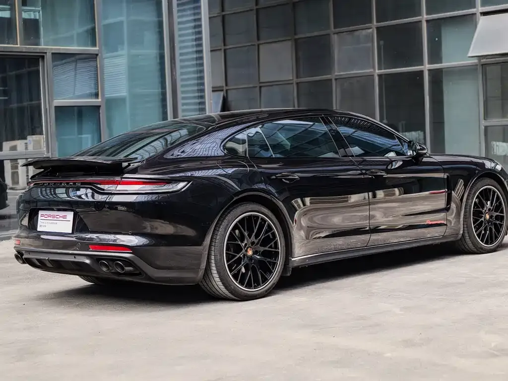 Porsche Panamera — фото 10