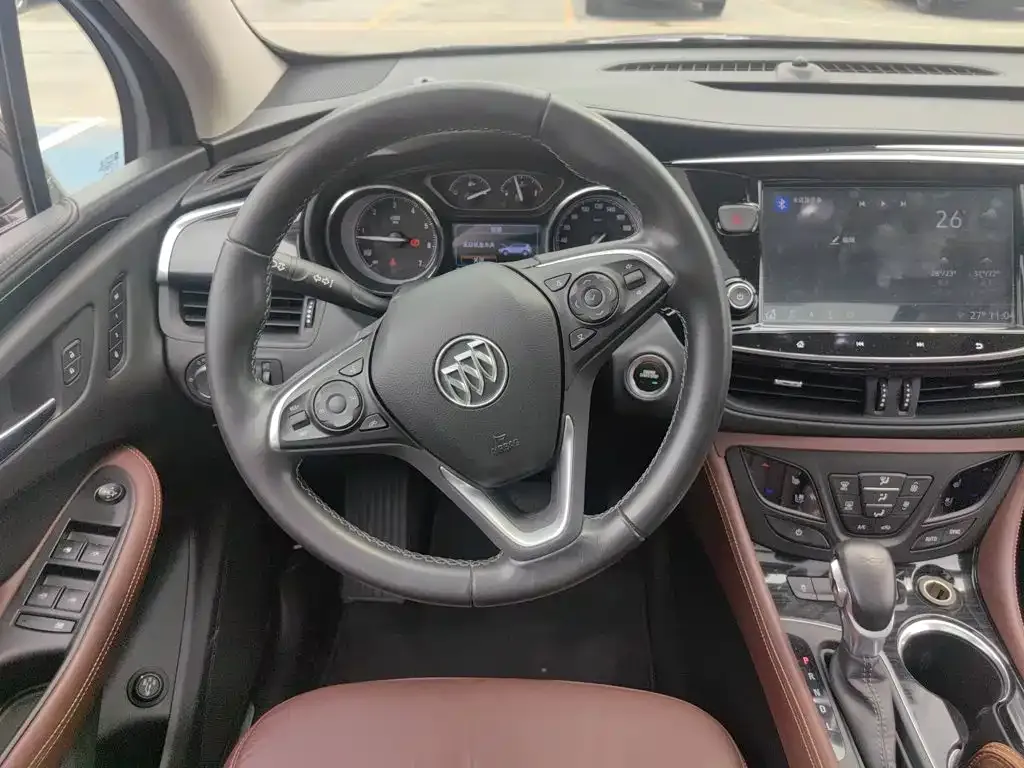 Buick Envision Plus — фото 6