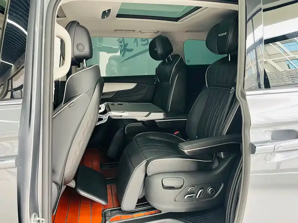 Roewe iMAX8 — фото 3