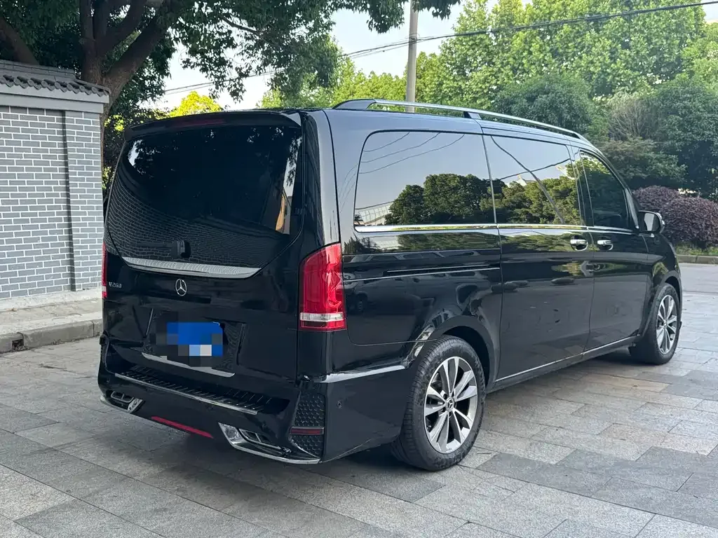 Mercedes-Benz V-Class 2022 из CN, фото 9