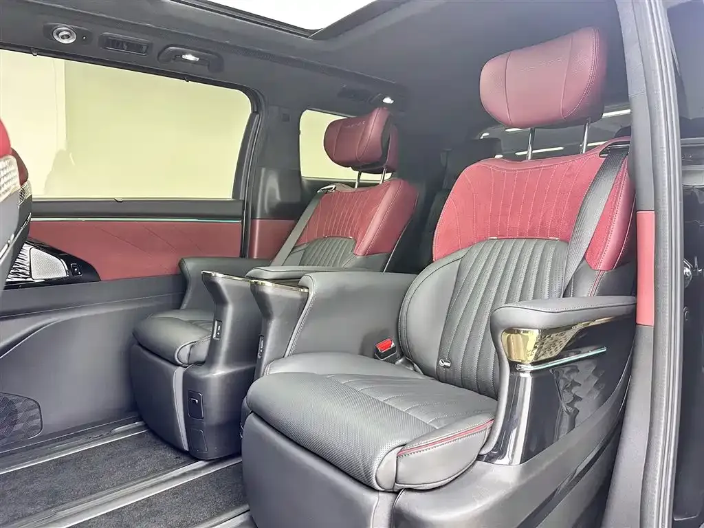 GAC Motor Trumpchi M8 — фото 7