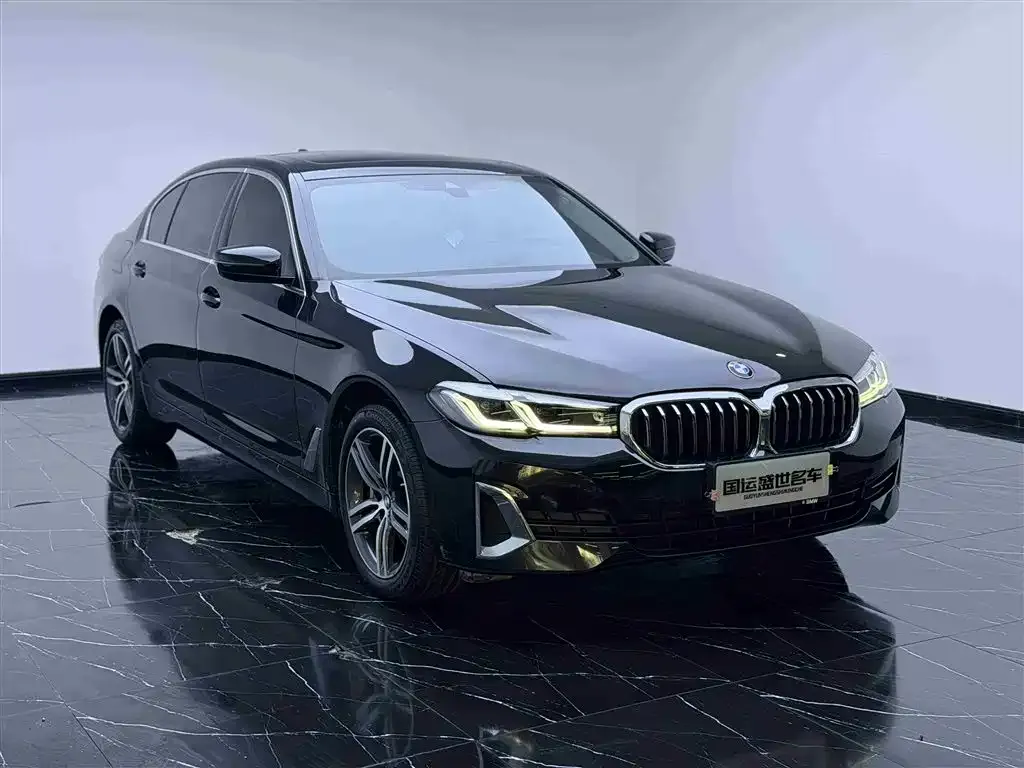 BMW 5 Series — фото 2