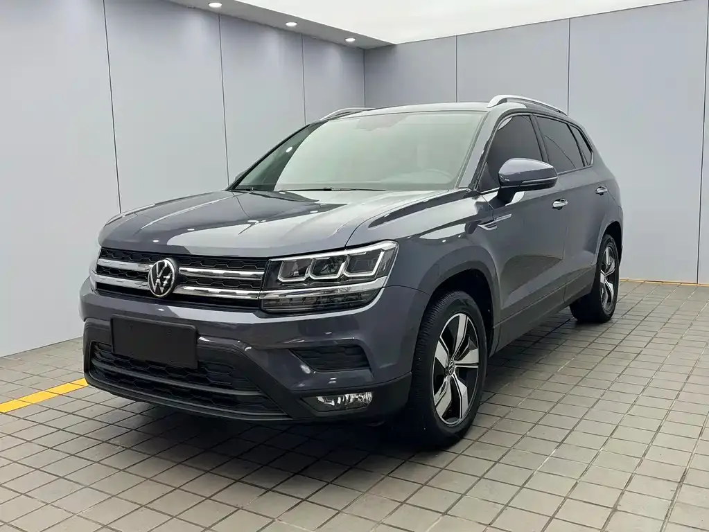 Volkswagen Tharu — фото 1