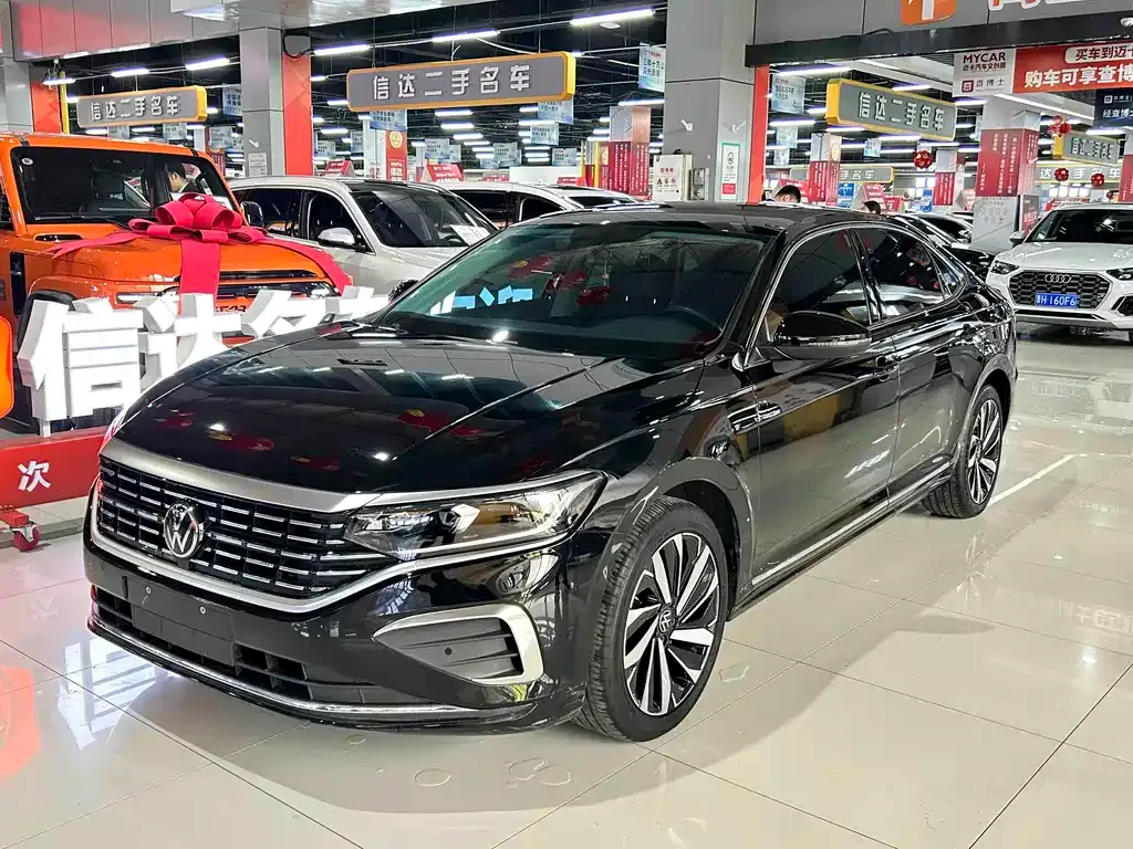 Volkswagen Passat — фото 1