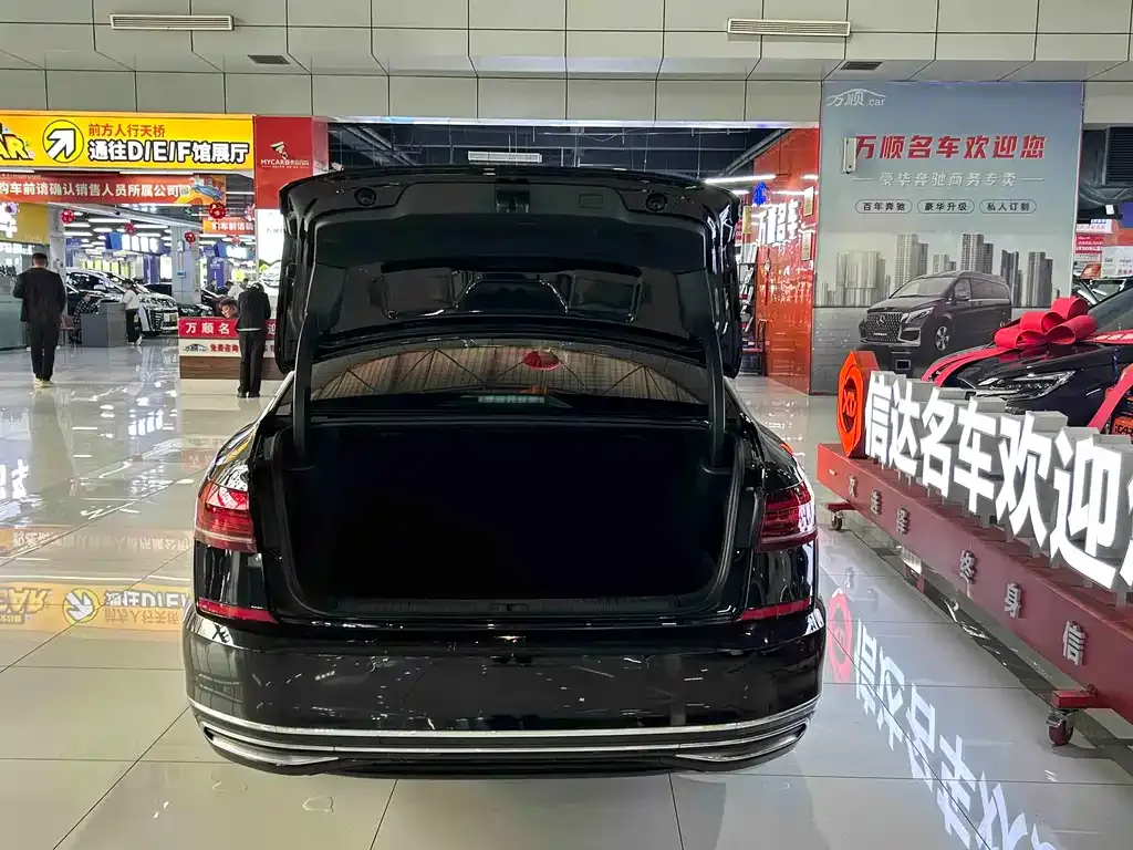Volkswagen Passat — фото 7