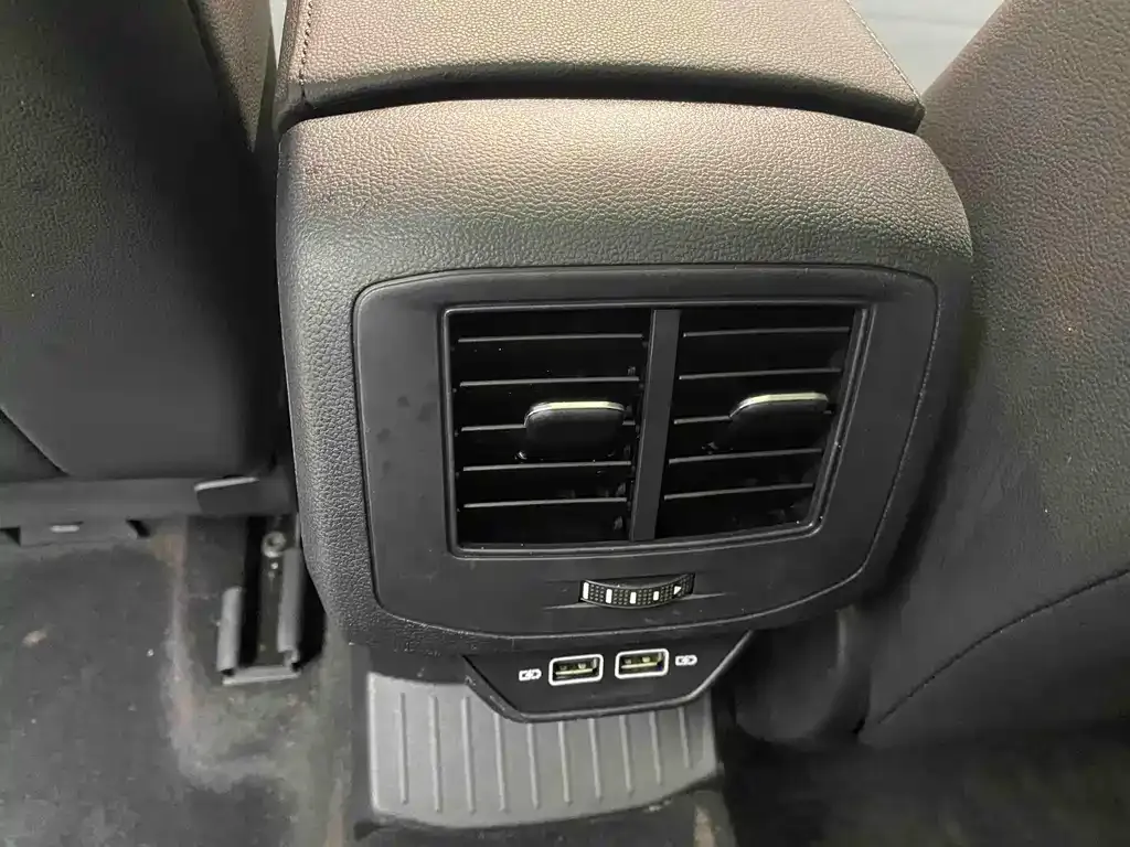 Volkswagen T-Roc 2021 из CN, фото 4