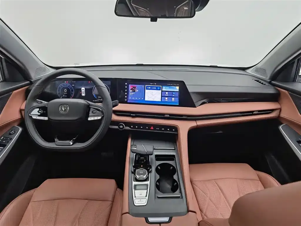 Changan CS75PLUS 2025 из CN, фото 4