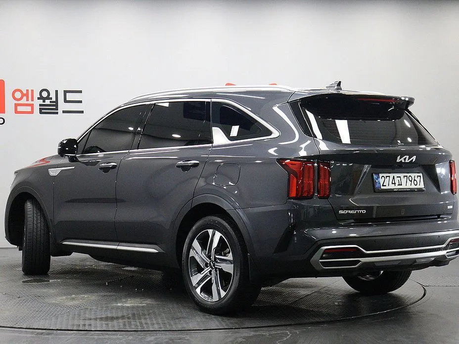 Kia Sorento 2023 из KR, фото 4