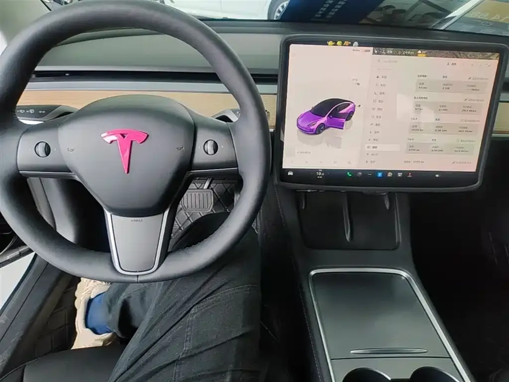 Tesla Model 3 — фото 2