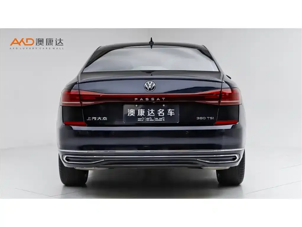 Volkswagen Passat — фото 10