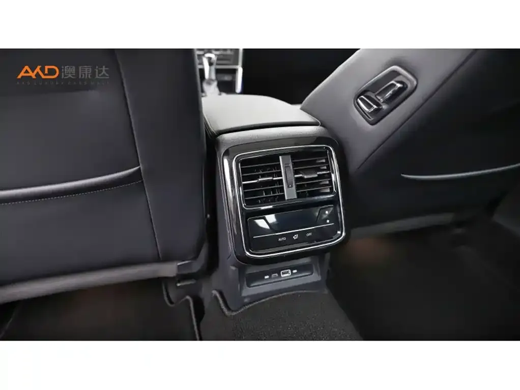 Volkswagen Passat — фото 4