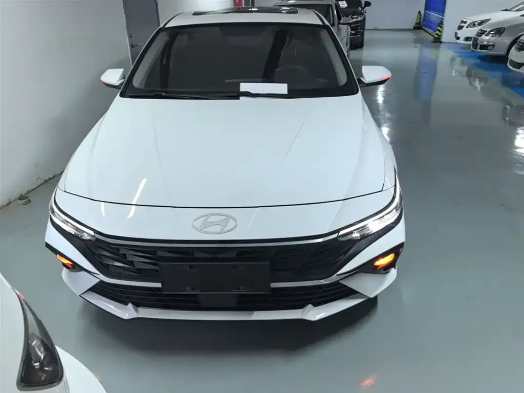 Hyundai Elantra 2024 из CN, фото 6