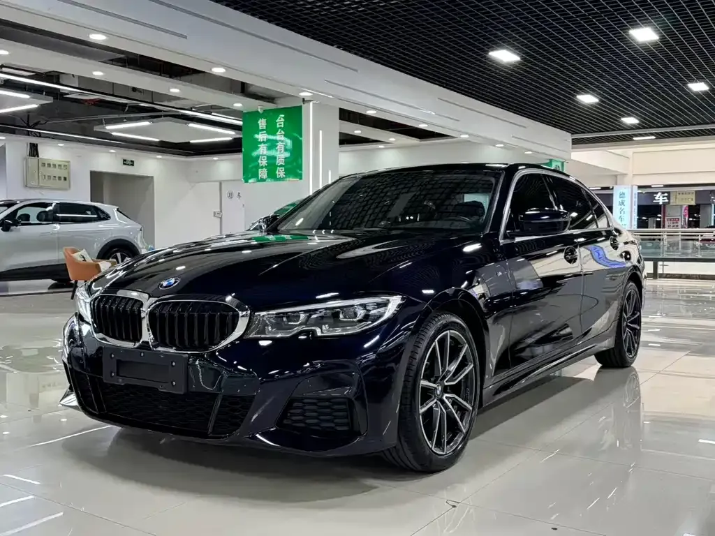 BMW 3 Series — фото 1