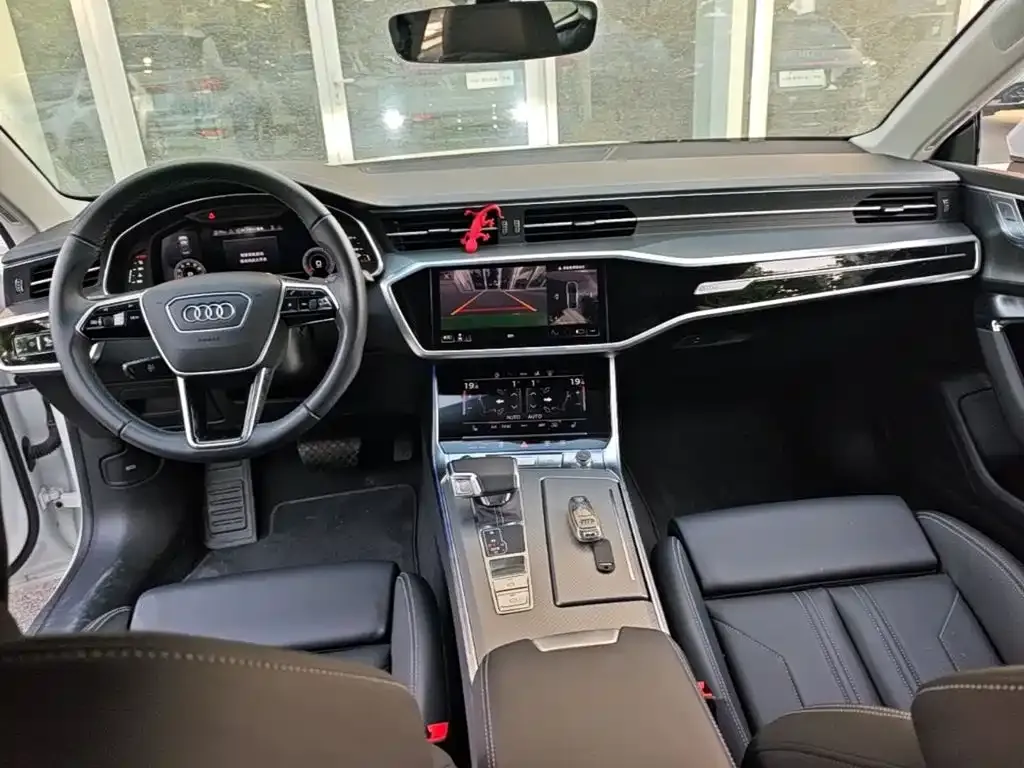 Audi A7 — фото 10