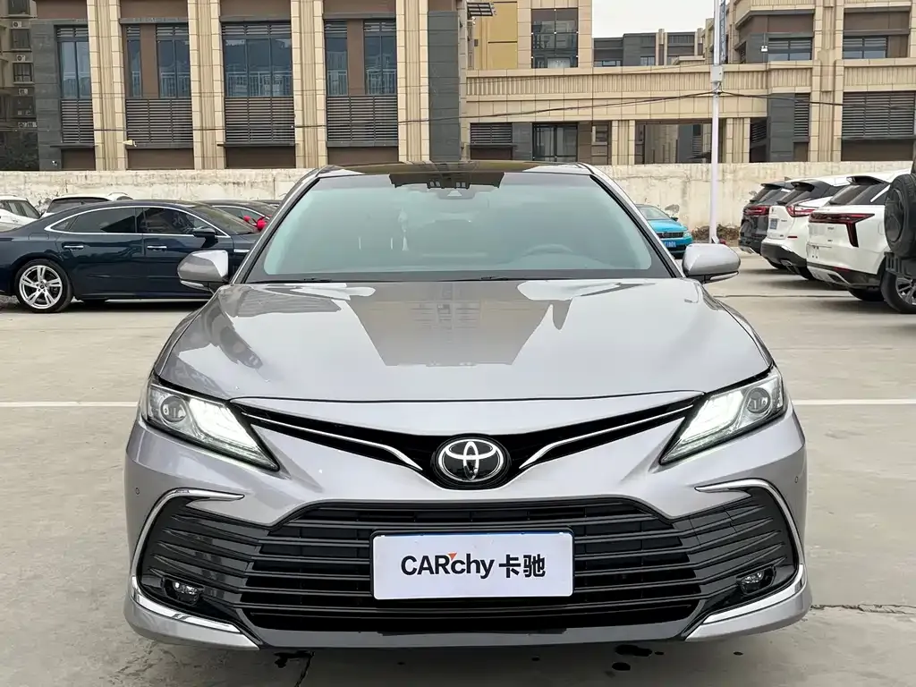 Toyota Camry 2023 из CN, фото 9