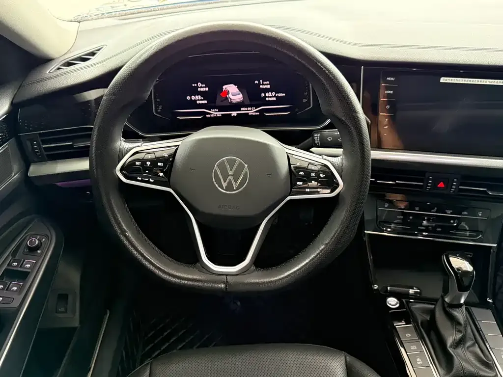Volkswagen Passat — фото 10