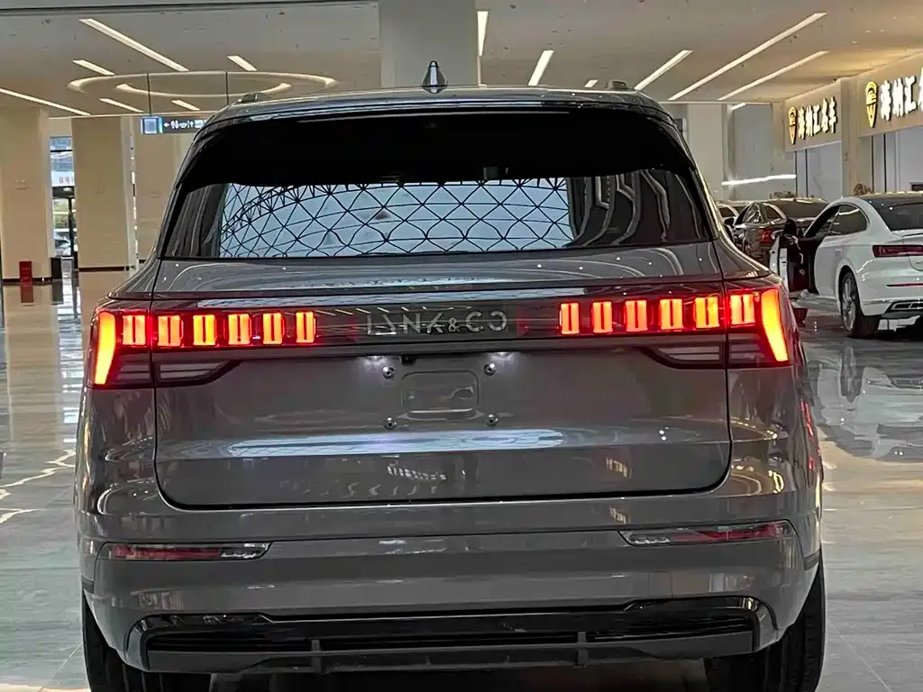 Lynk & Co 09 PHEV 2023 из CN, фото 7