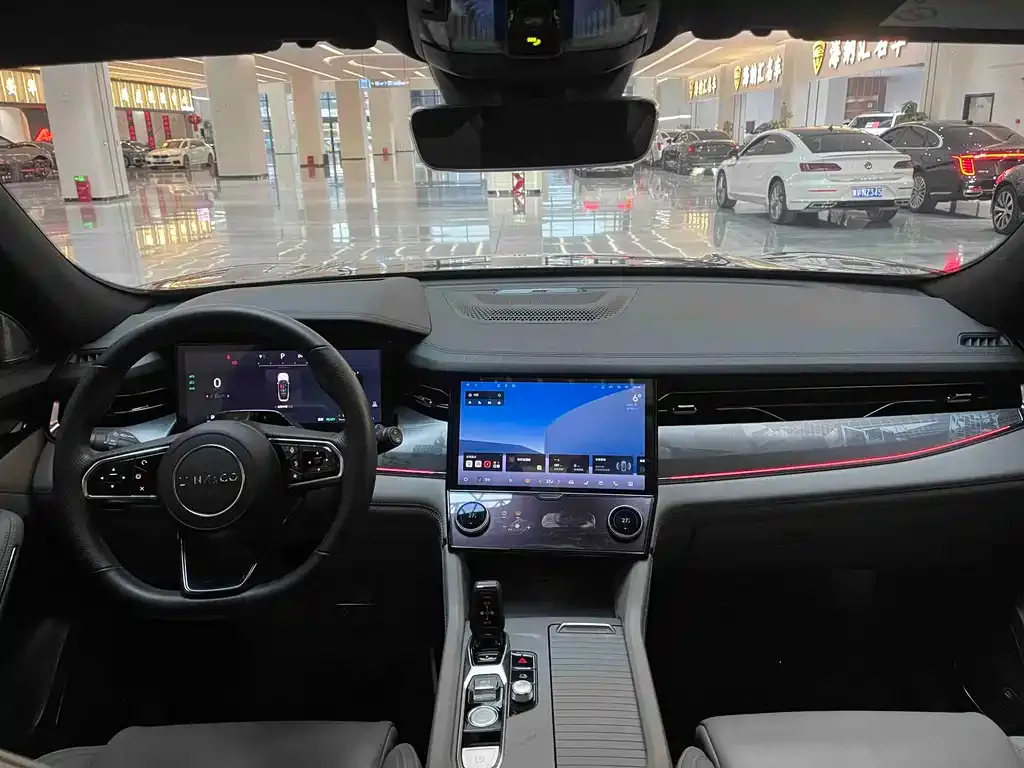 Lynk & Co 09 PHEV 2023 из CN, фото 8
