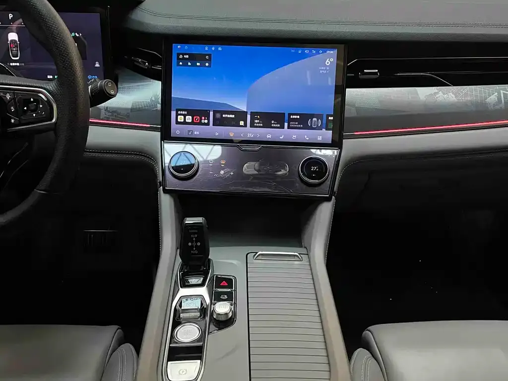 Lynk & Co 09 PHEV 2023 из CN, фото 2