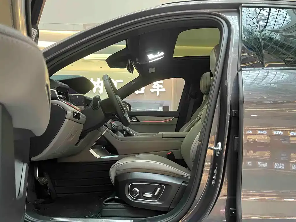 Lynk & Co 09 PHEV 2023 из CN, фото 5