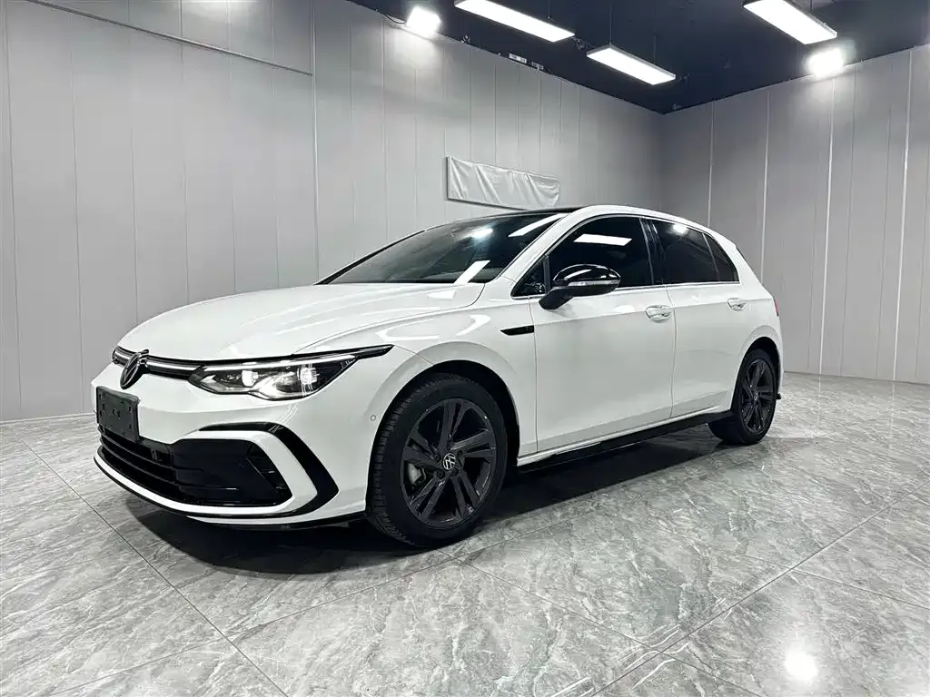Volkswagen Golf 2022 из CN, фото 9