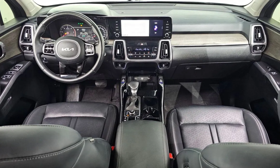 Kia Sorento 2023 из KR, фото 5
