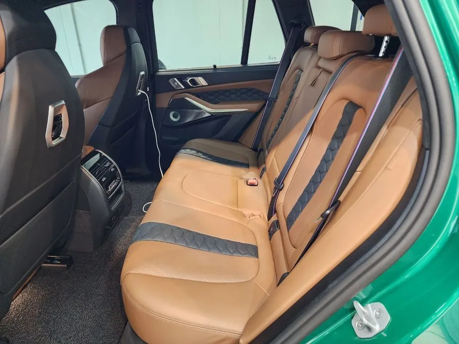 BMW X5M 2025 из KR, фото 4