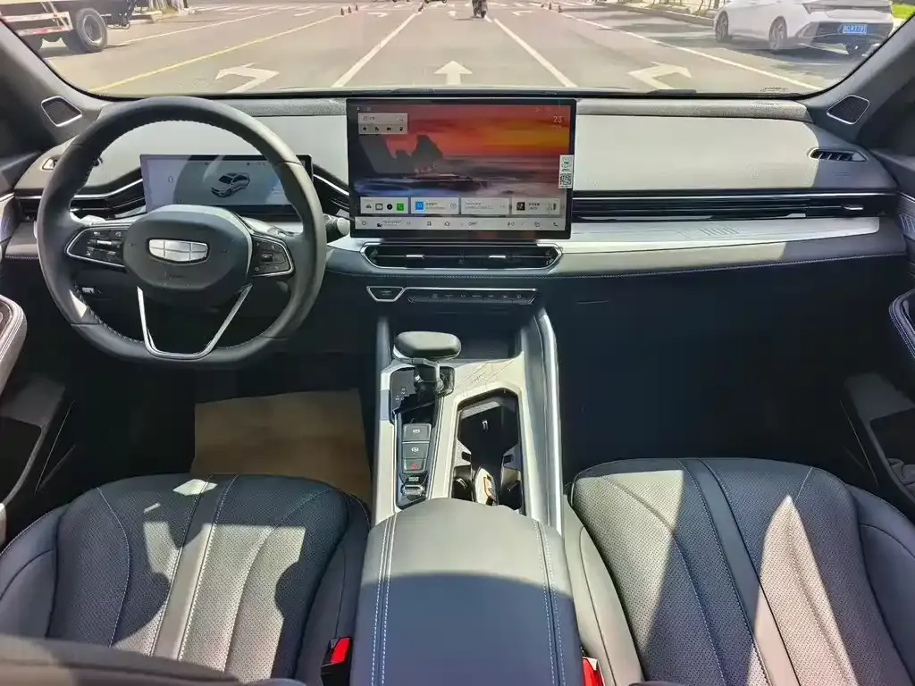 Geely Xingrui 2024 из CN, фото 2