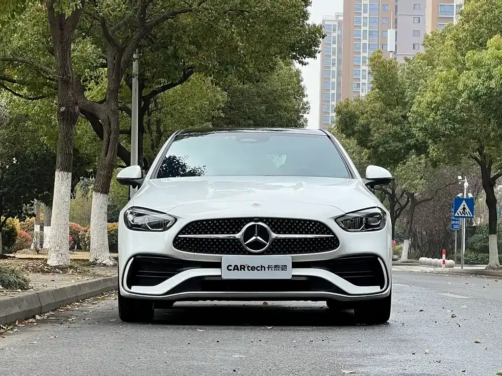 Mercedes-Benz C-Class — фото 10