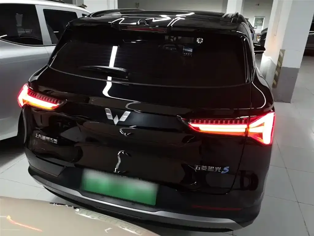 Wuling Xingguang S — фото 3