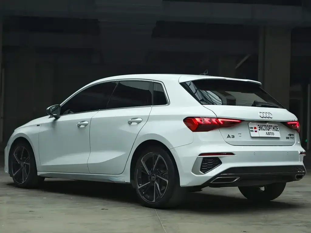 Audi A3 2022 из CN, фото 6