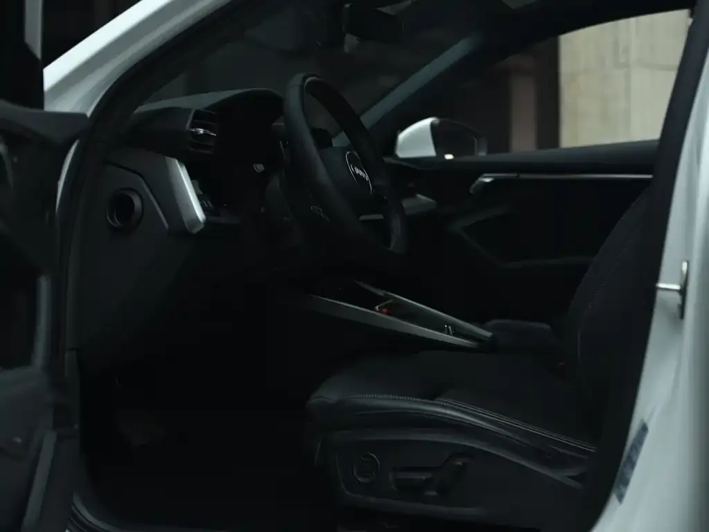 Audi A3 2022 из CN, фото 8