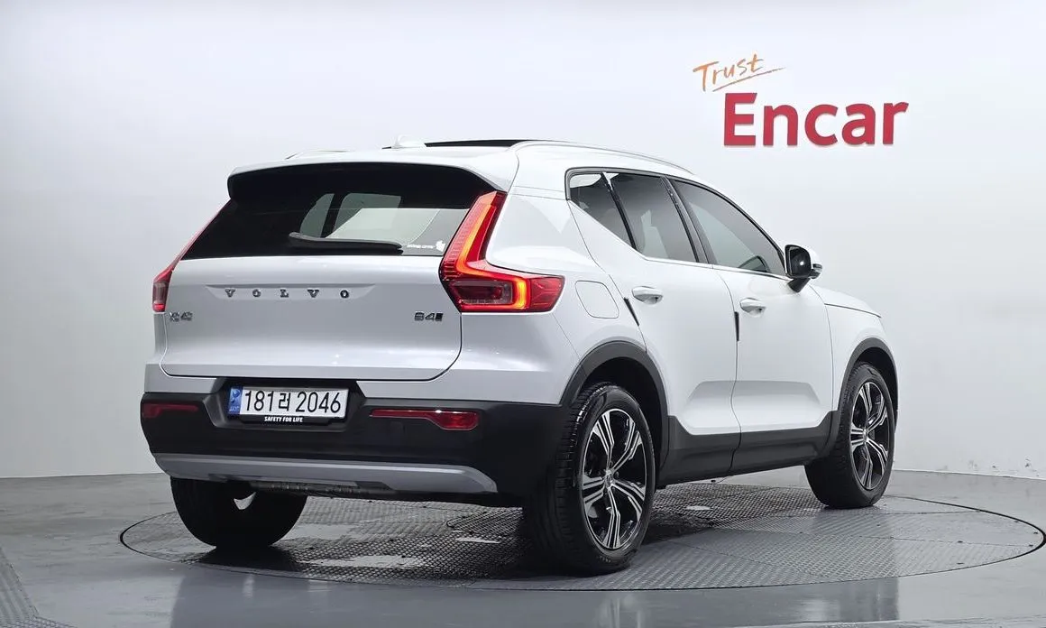 Volvo XC40 2022 из KR, фото 8