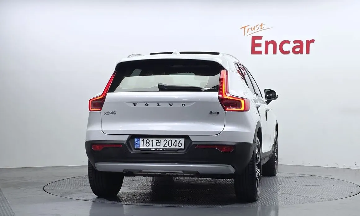 Volvo XC40 2022 из KR, фото 3