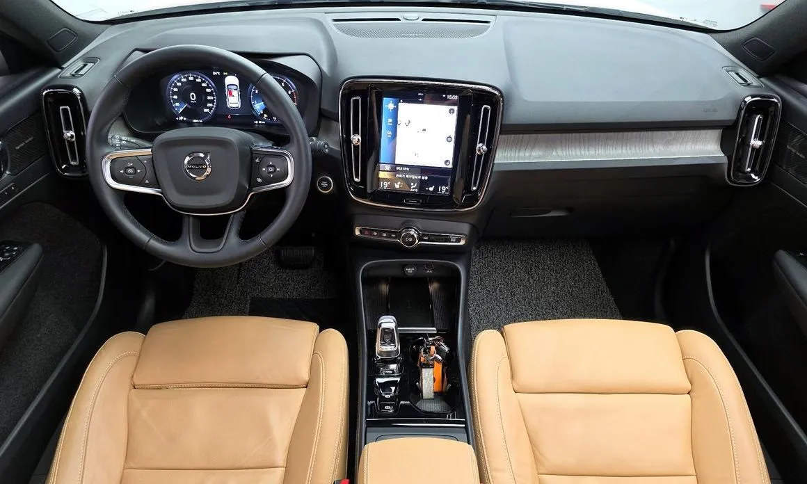Volvo XC40 2022 из KR, фото 9