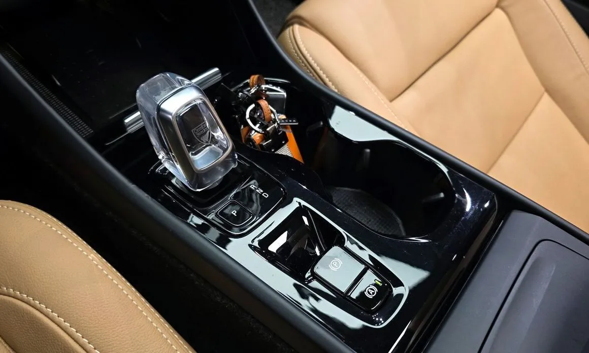 Volvo XC40 2022 из KR, фото 6