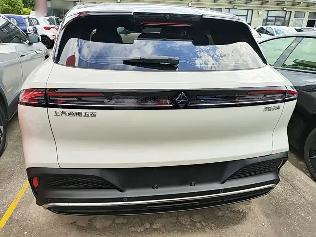 Baojun Yunhai 2024 из CN, фото 10